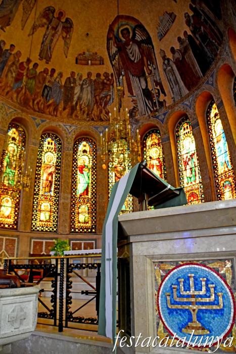 Molins de Rei - Altar Major de l'església de Sant Miquel Arcàngel