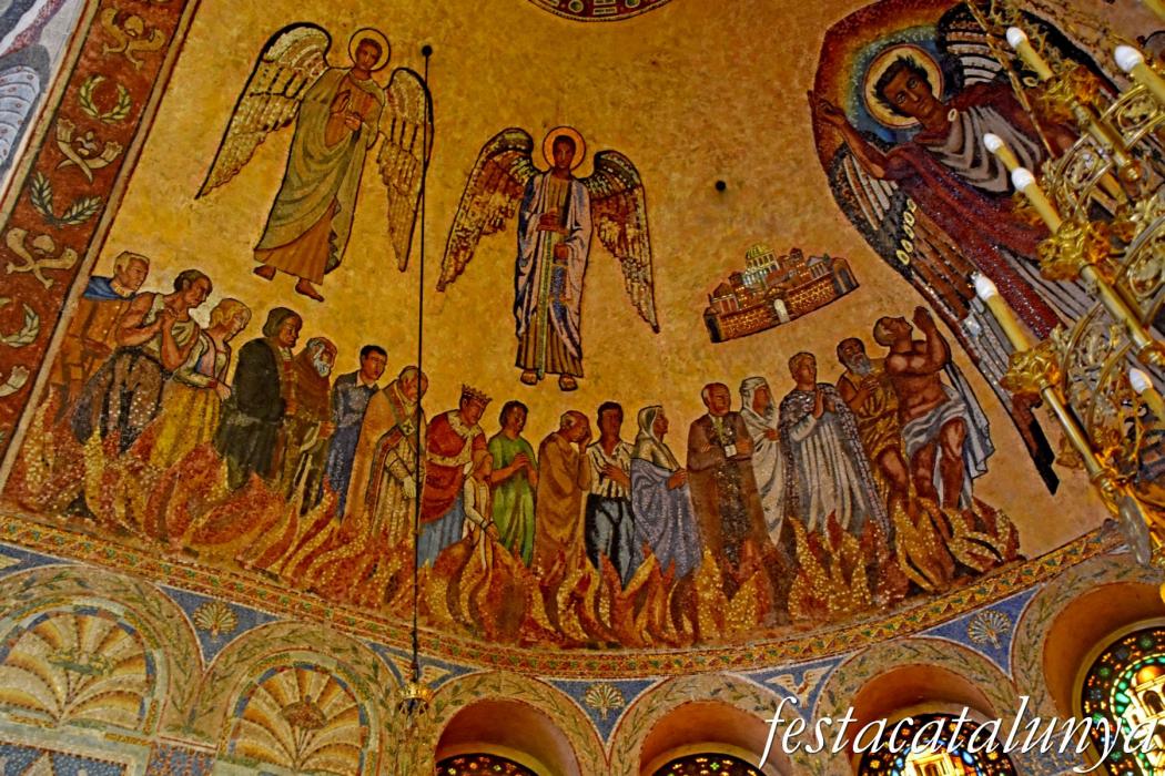 Molins de Rei - Altar Major de l'església de Sant Miquel Arcàngel