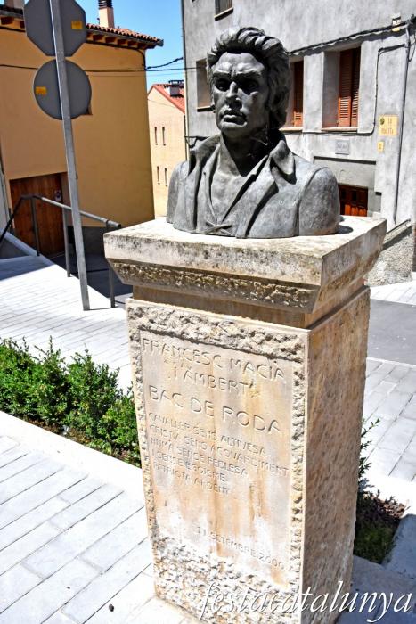 Roda de Ter - Bac de Roda, casa natal i monument