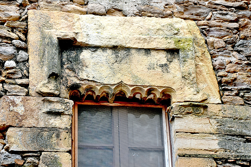 Casal fortificat de Serra de Daró