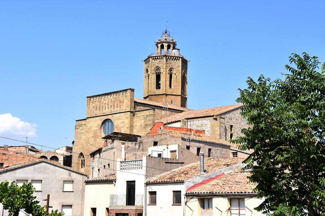 Església de Santa Maria de Cervera ***
