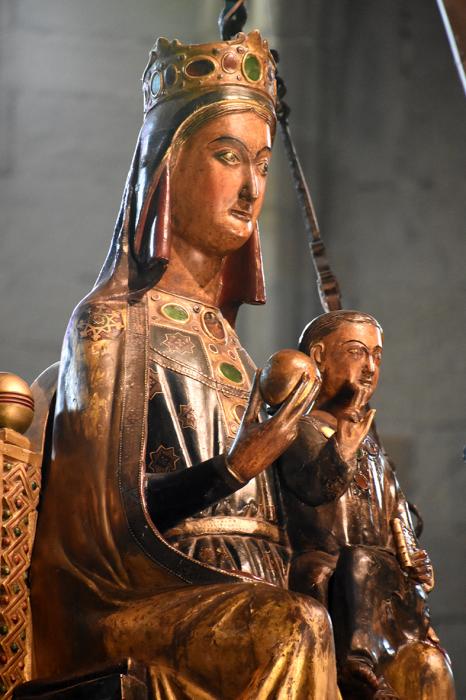 Mare de Déu del Coll de les Savines a Santa Maria de Cervera ***