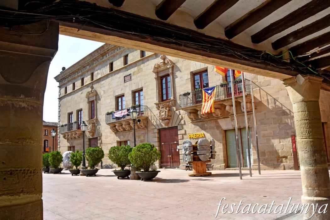 Cervera - Plaça Major