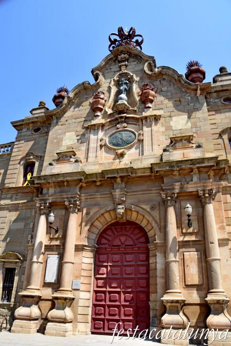 Universitat - Façanes exteriors