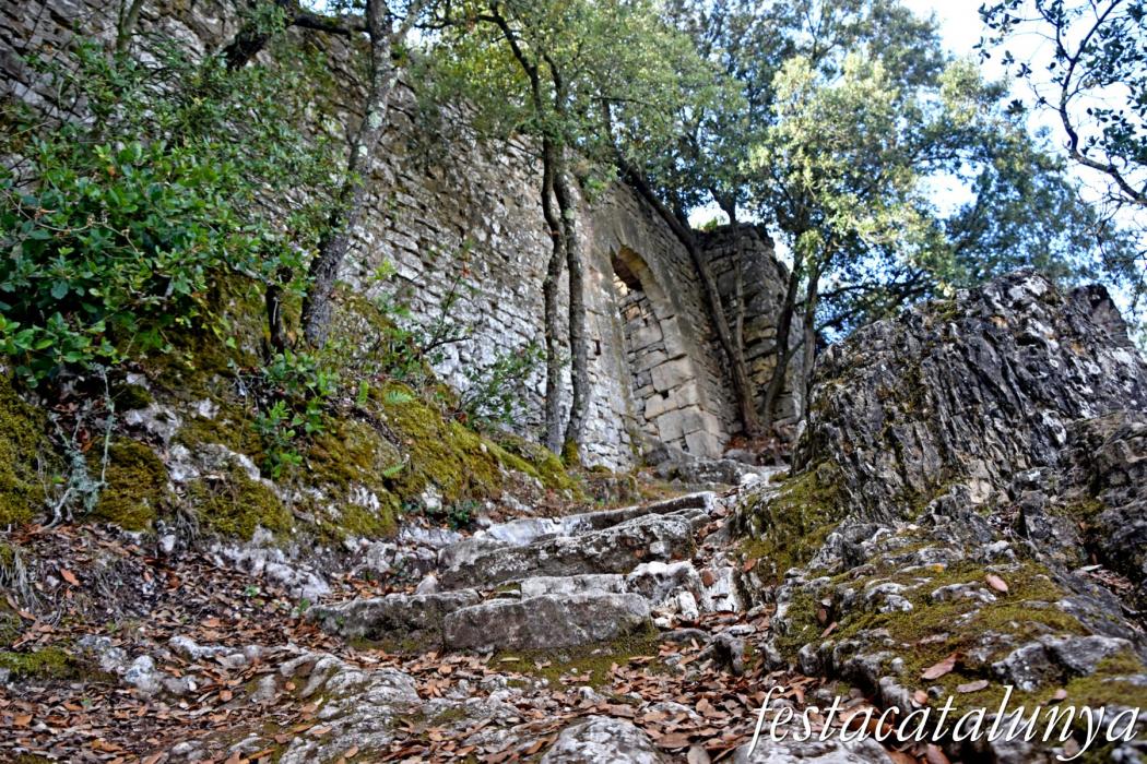 La Llacuna - Castell de Sant Pere de Vilademàger