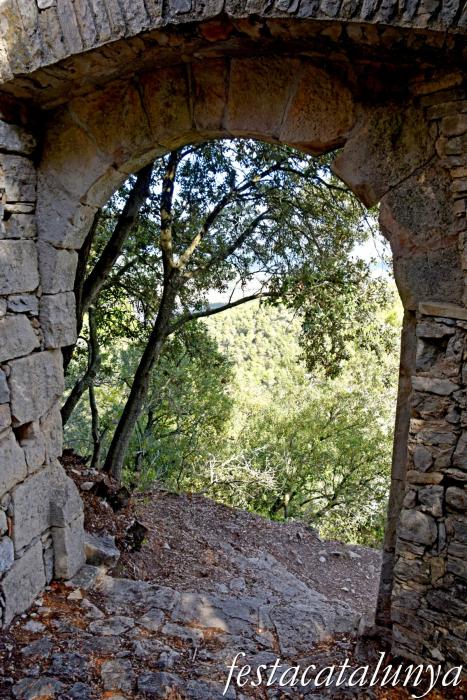 La Llacuna - Castell de Sant Pere de Vilademàger