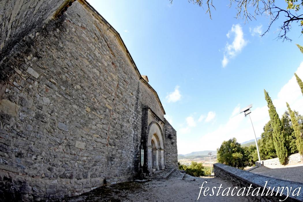 La Llacuna - Església de Sant Pere de Vilademàger
