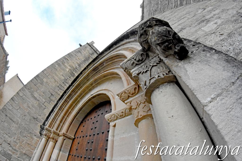 Santa Maria de Rubió - Portalada romànica