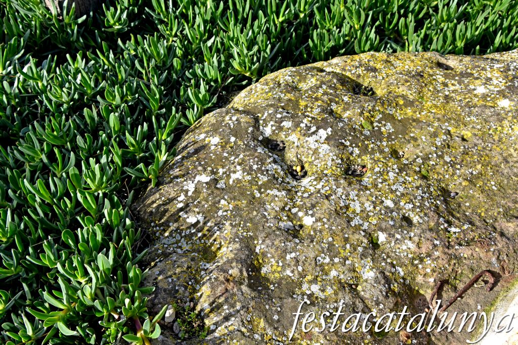 Torrebesses - Plaça de la Vileta - Inscultures