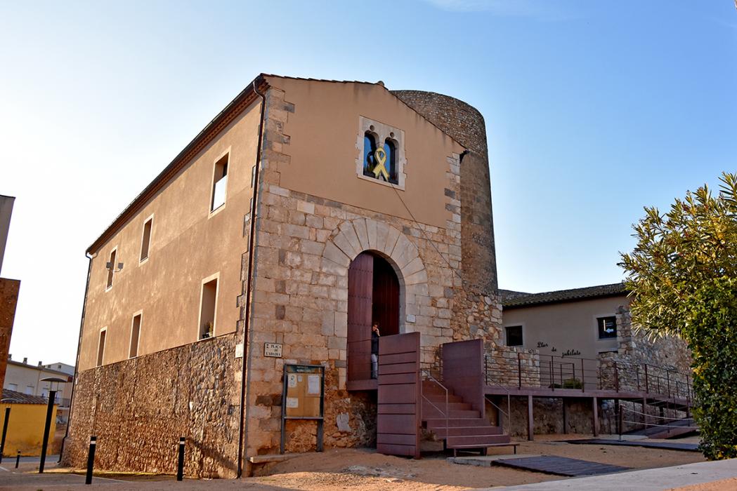 Castell-Palau de l'Abat de Vila-sacra