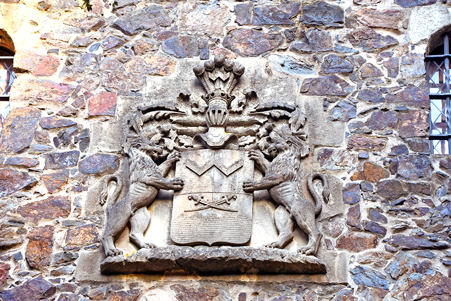 Castell i jardins de Cap Roig a Palafrugell ***