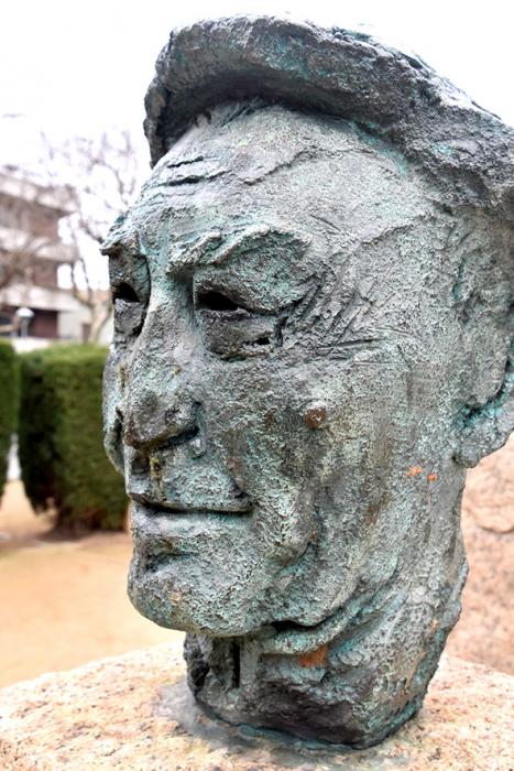 Monument a Josep Pla a Palafrugell