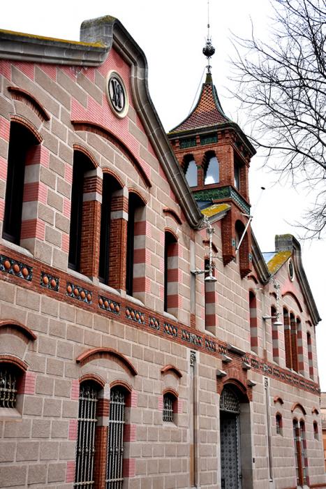 Recinte Fabril de Can Mario a Palafrugell ***