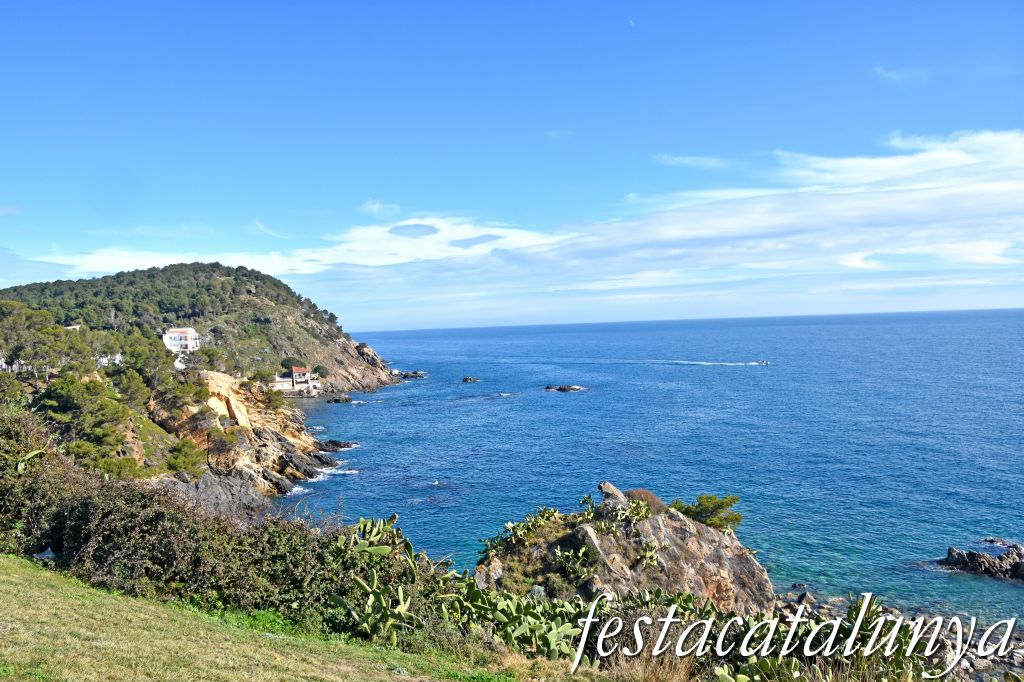 Palamós - Mirador de la cala del Morro del Vedell 