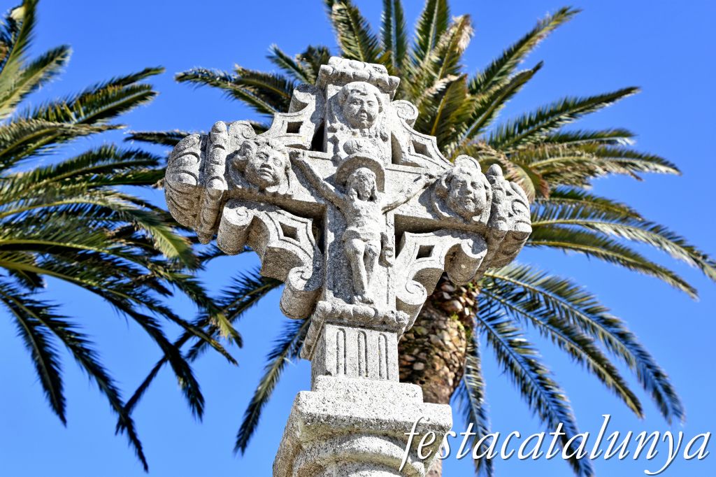 Palamós - Cementiri de Palamós - Creu del Portal