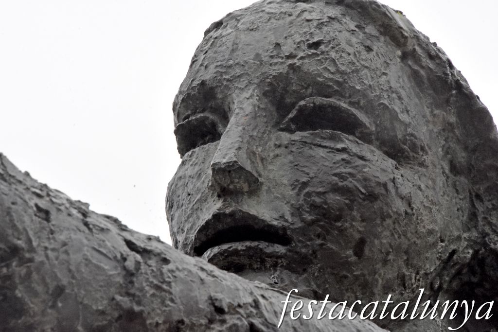Palafrugell - Monument a Josep Pla