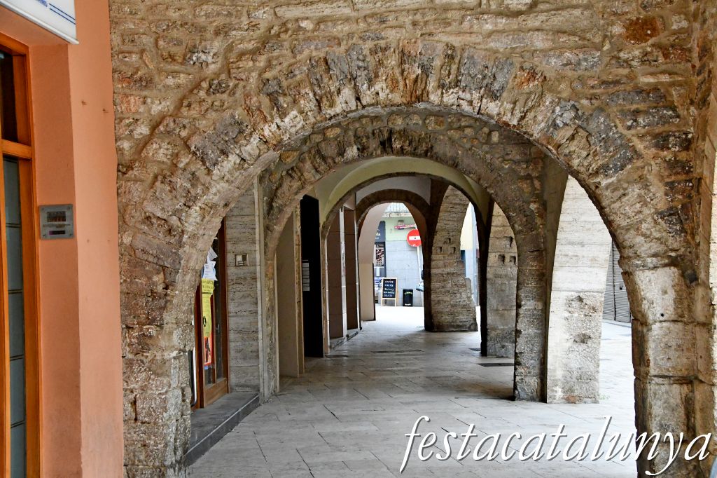 Banyoles - Plaça Major