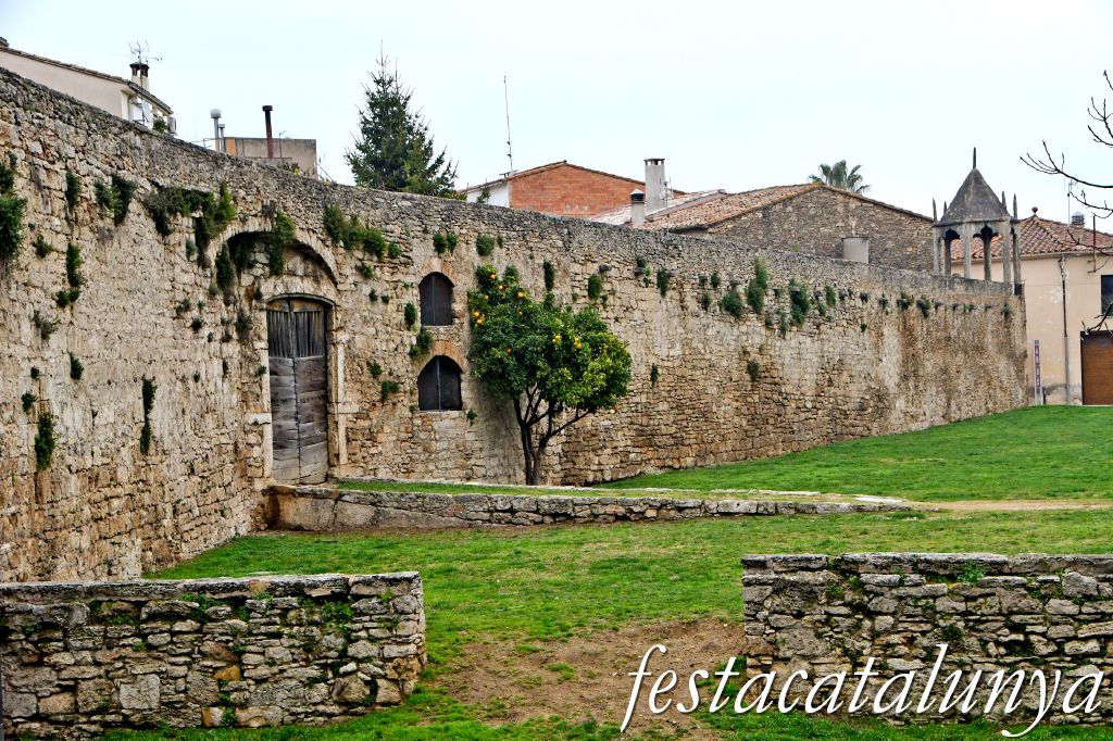 Banyoles - Muralles i voltants