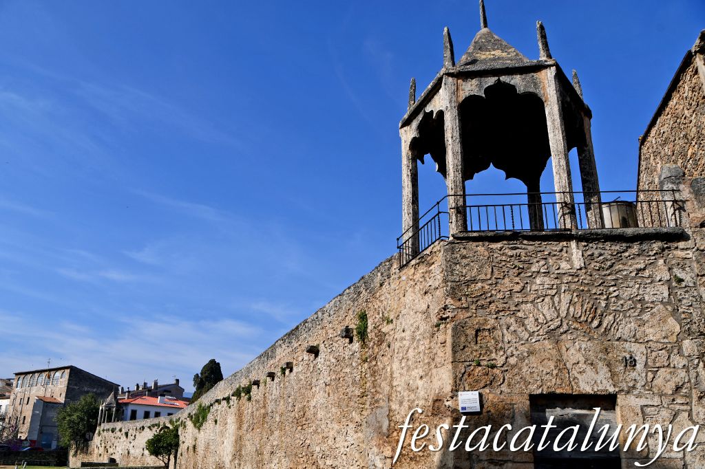 Banyoles - Muralles i voltants