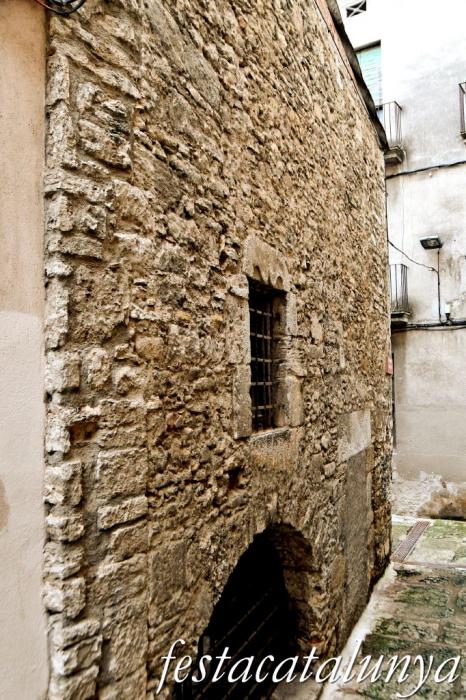 Banyoles - Llotja del Tint