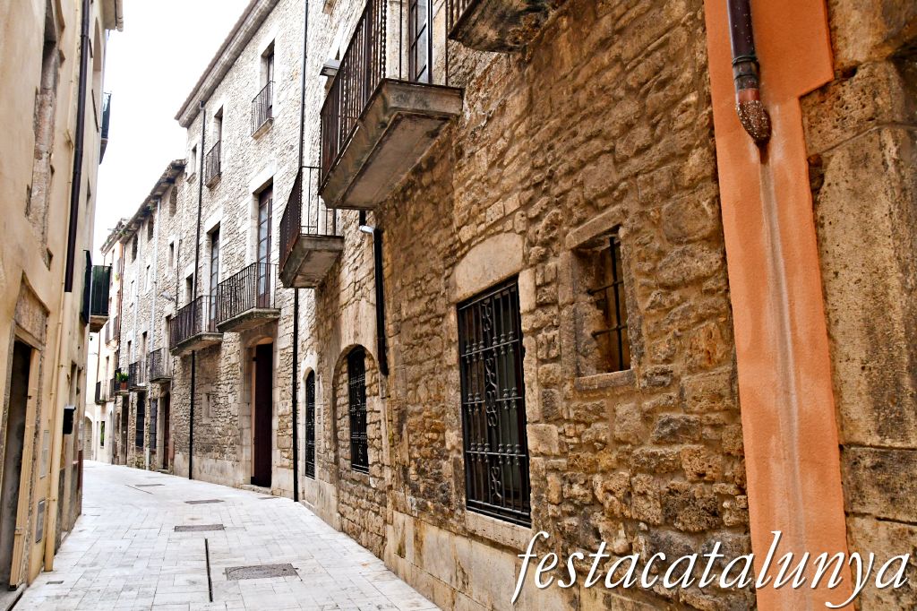 Banyoles - Carrer de les Escrivanies