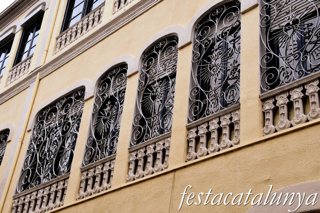 Banyoles - Carrer Nou - Sagrat Cor