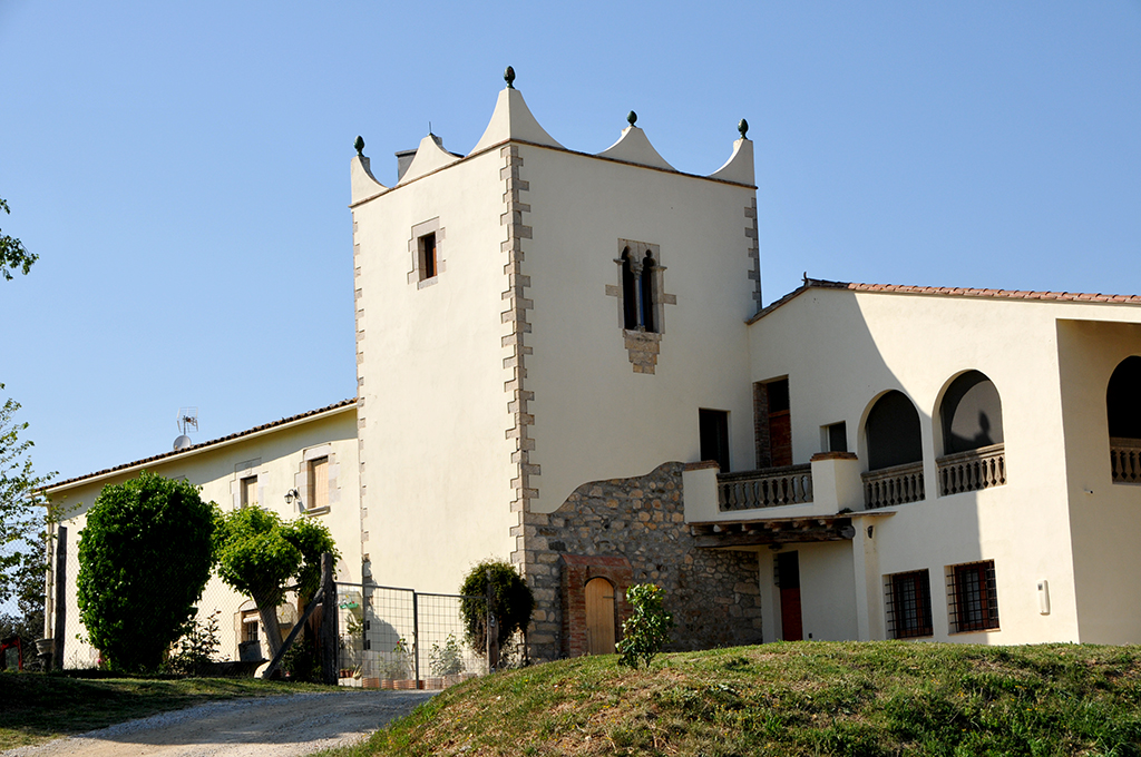 Torre de Bac i Basset de Fornells de la Selva