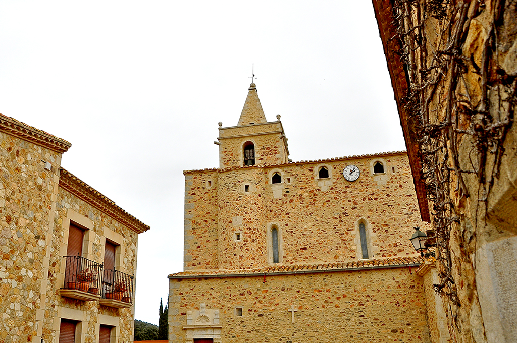 Església parroquial de Sant Esteve de Mont-ràs