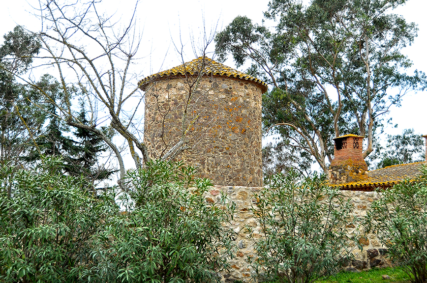 Torre del mas Gorgull o de can Niell de Mont-ràs