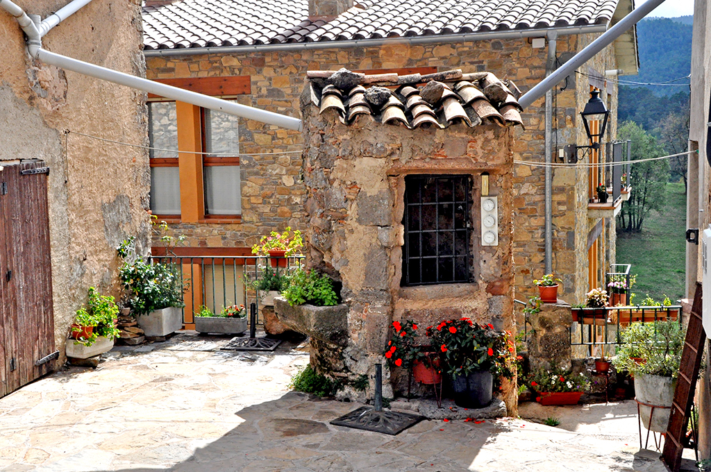 Nucli antic de Sant Jaume de Frontanyà