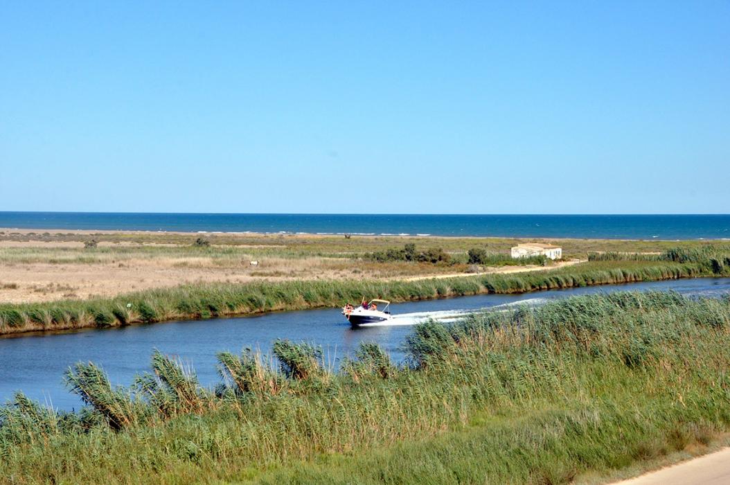 Mirador de Migjorn o de la Bassa de l'Alfacada a Sant Jaume d'Enveja ***