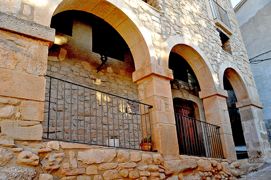 Nucli antic de Tarrés