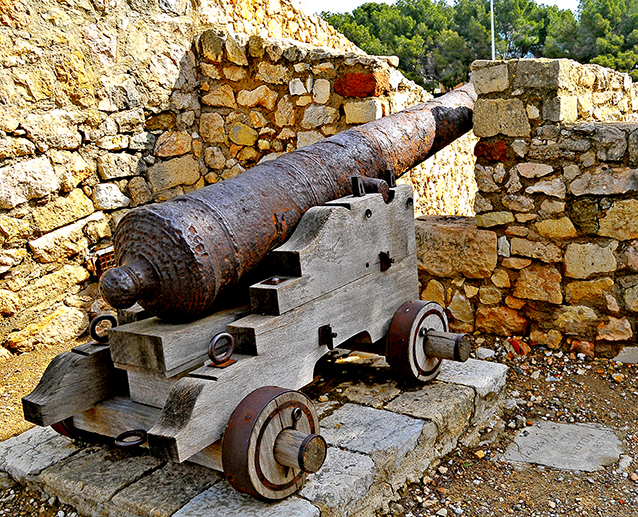 Muralles i defenses del segle XVIII de Tarragona