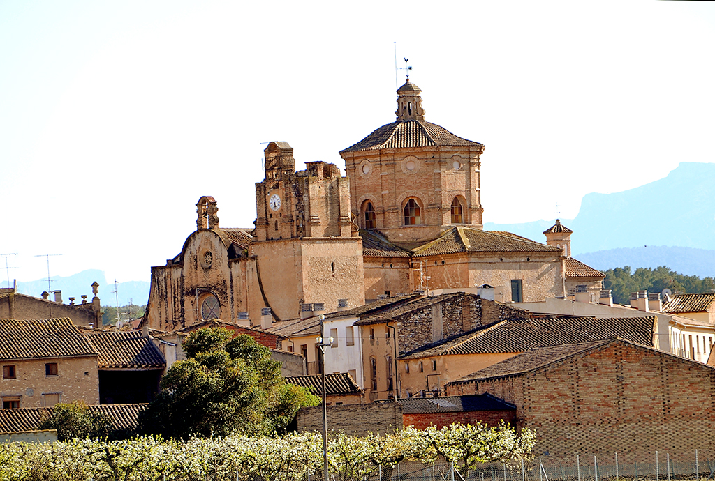 Església parroquial de Sant Martí de Ginestar ***