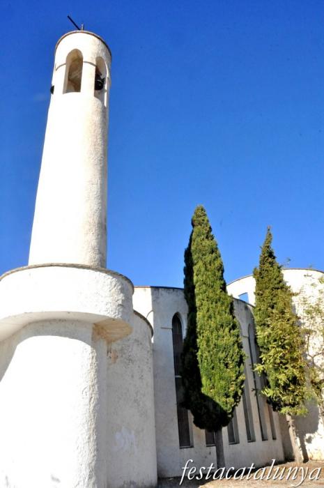 Òdena - Església de la Mare de Déu de la Pau al Pla de la Masia