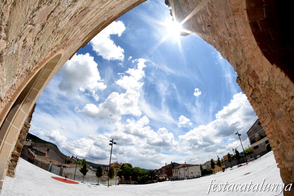 Òdena - Plaça Major