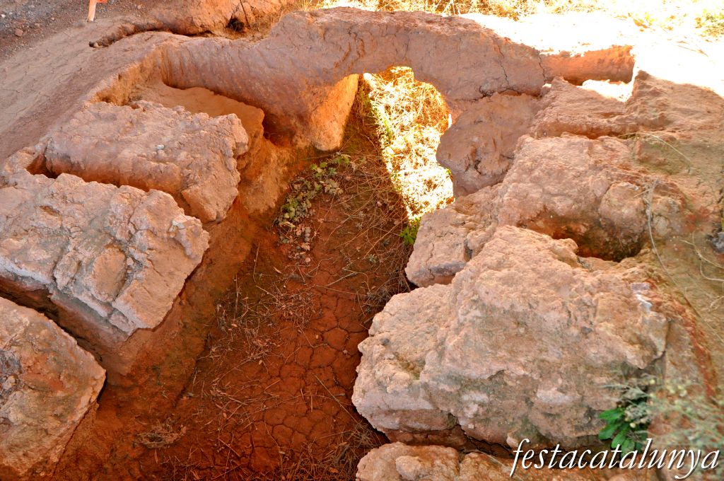 Òdena - Terrisseria tardoromana de Viladés