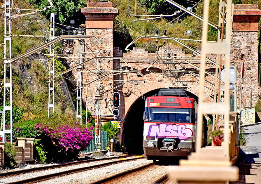Túnel del tren a Montgat