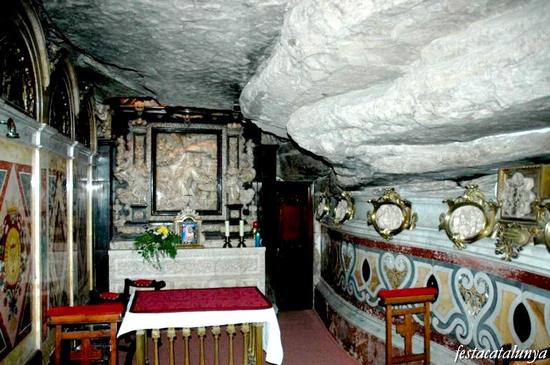 Santuari de la Cova de Sant Ignasi de Manresa ***