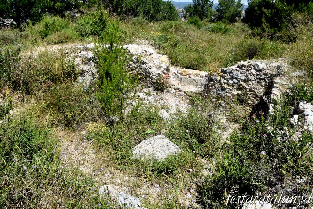 Santa Margarida de Montbui - Mirador de la muntanya del Pi (Restes de la guerra civil)