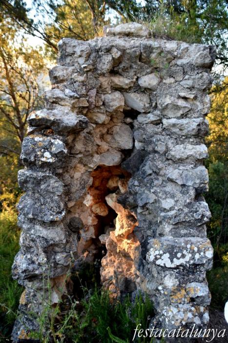 Santa Margarida de Montbui - Castell de Montbui (Muralles)