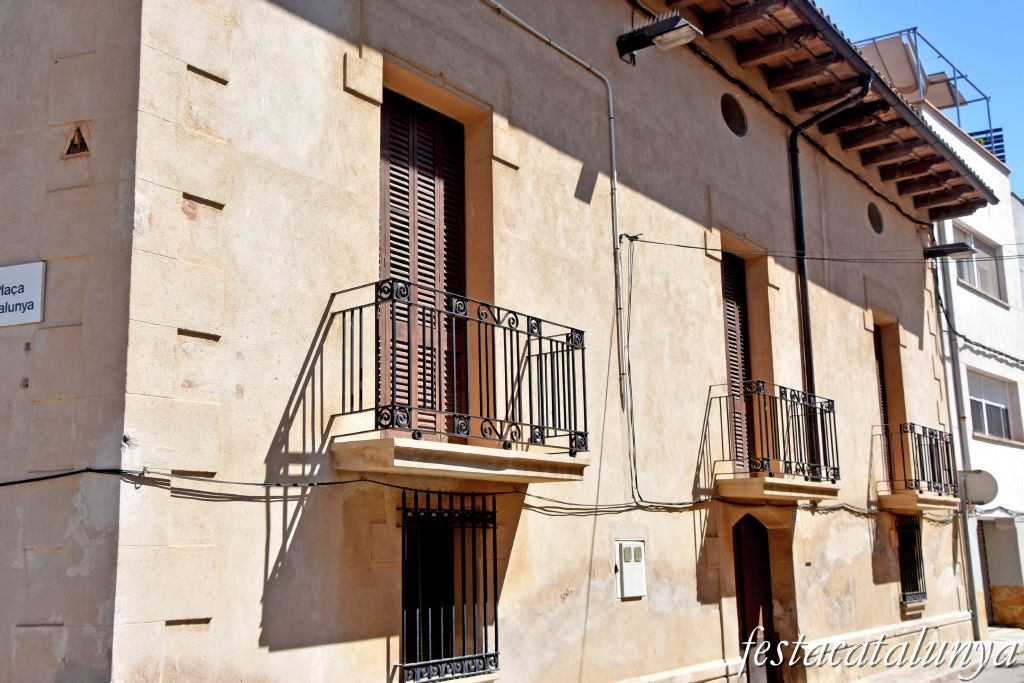 Santa Margarida de Montbui - Nucli antic (Cal Guarro o cal Dalmau)