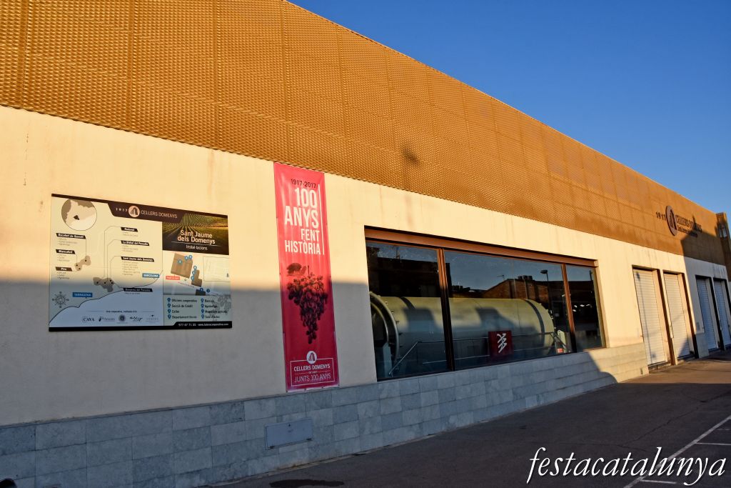 Sant Jaume dels Domenys - Nucli antic (Cellers Domenys)