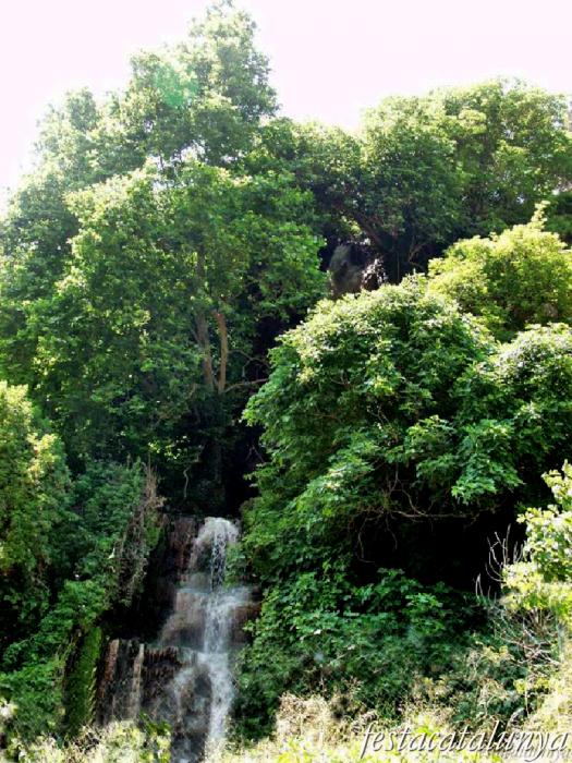 Capellades - Cinglera del Capelló de Capelades