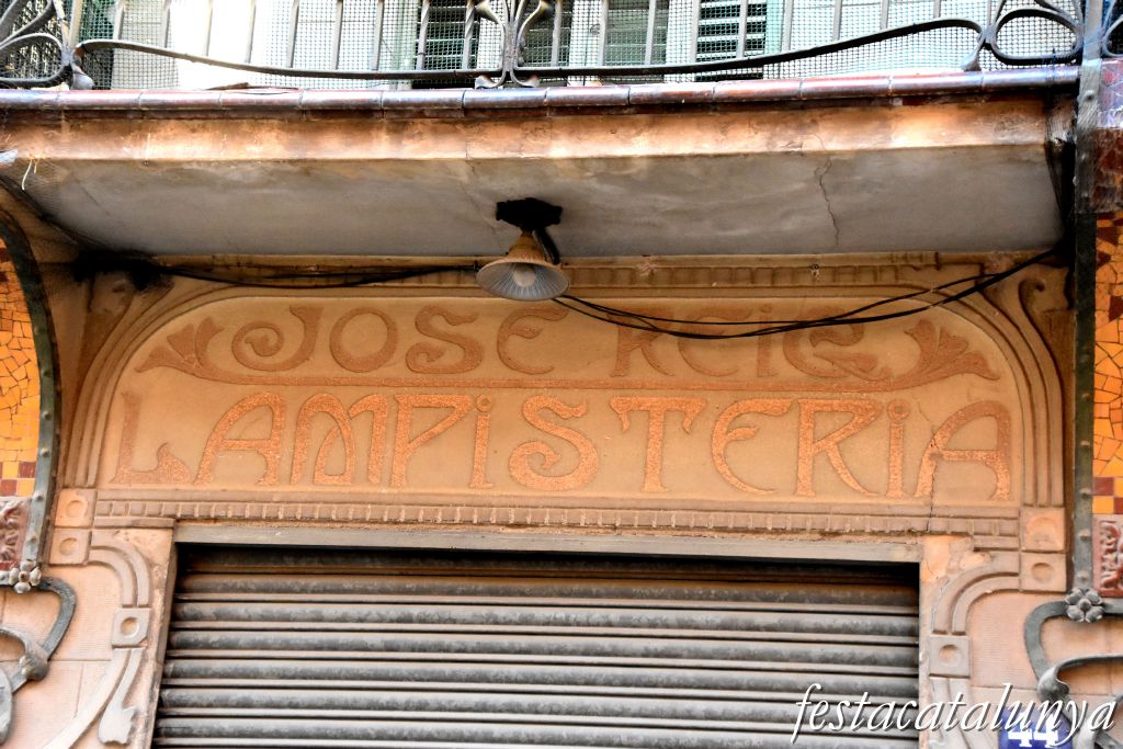 La Garriga - Carrer dels Banys - Casa Botiga Josep Reig