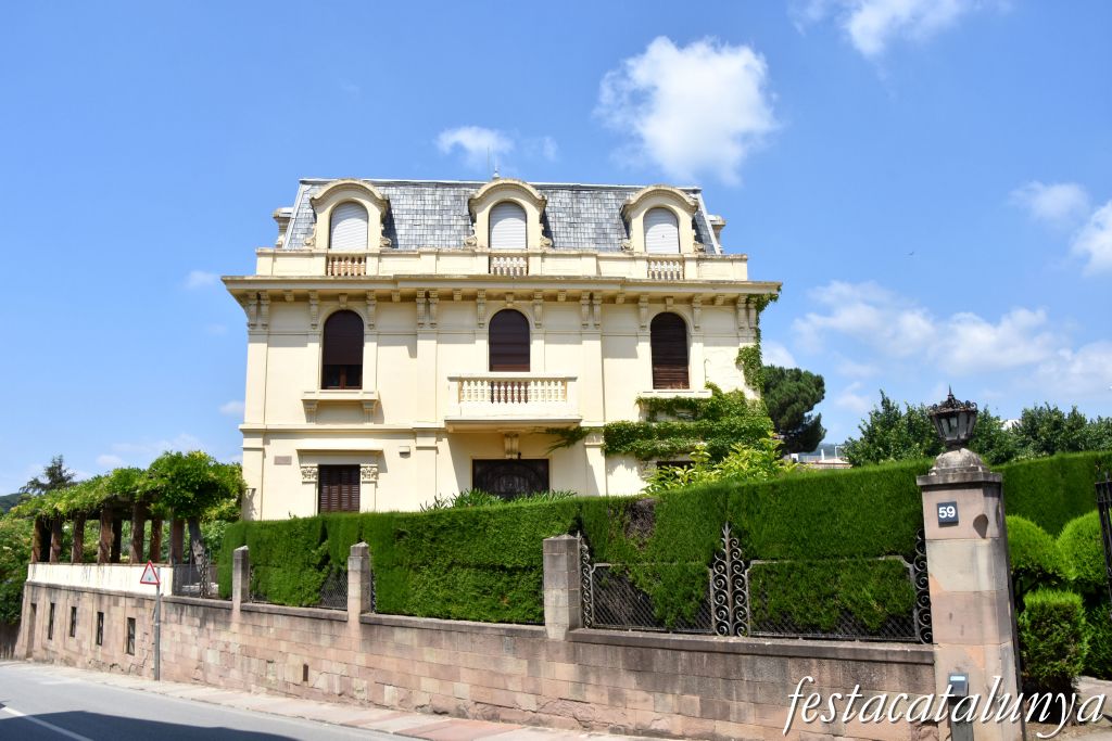 La Garriga - Carrer del Figueral - Casa Ramon o Casa Carles Vives