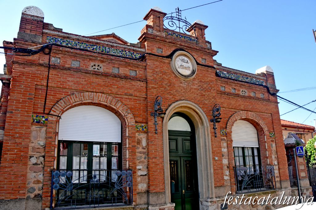 La Garriga - Carrer del Figueral - Villa Antonieta o Casa Francesc Mestres 