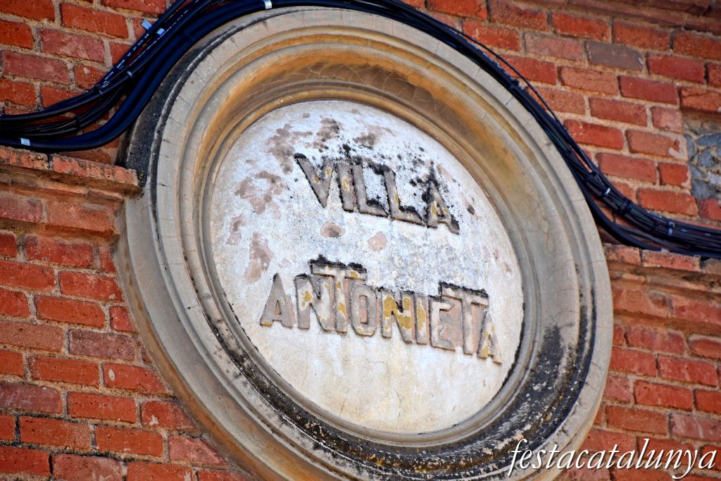 La Garriga - Carrer del Figueral - Villa Antonieta o Casa Francesc Mestres