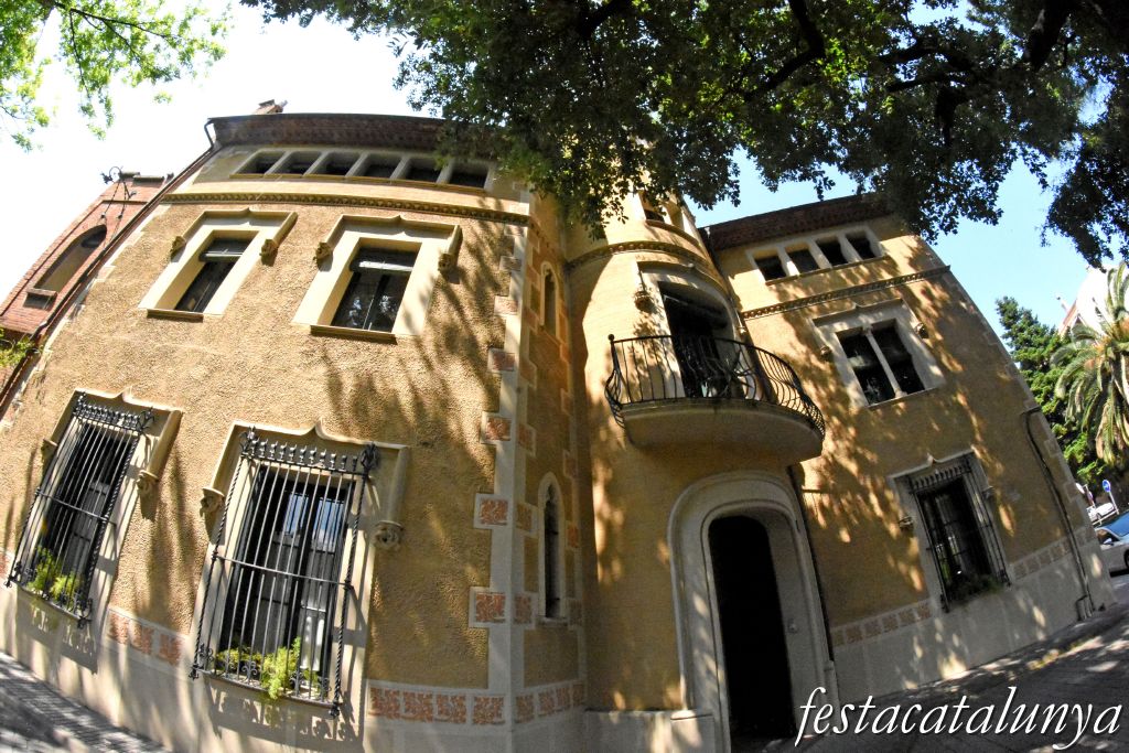 La Garriga - Passeig dels Til·lers i entorn - Casa Mercè Pascual 