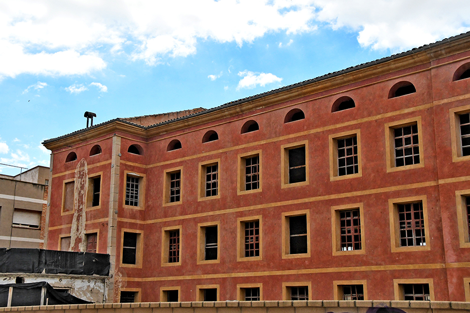 La Igualadina Cotonera ***